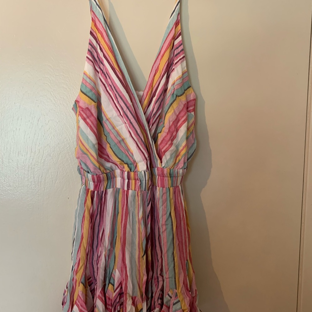 Shirt, maxi dresses, rompers.